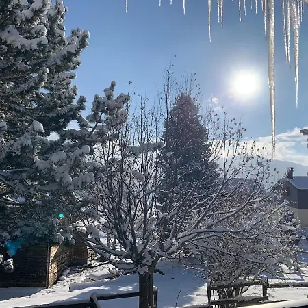 Joli A 2 Min Des Pistes, 5 Min Du Coeur Du Village, Parking Prive, A Pied 샬레 *